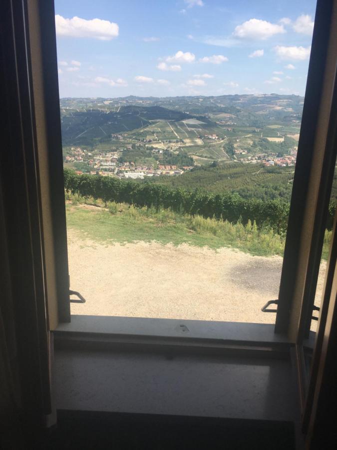Villa Cascina Maina à Diano dʼAlba Extérieur photo