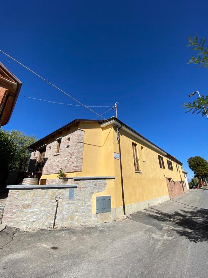 Villa Cascina Maina à Diano dʼAlba Extérieur photo