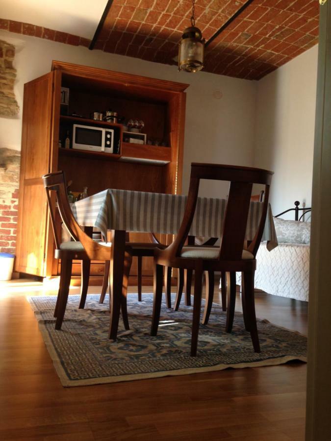 Villa Cascina Maina à Diano dʼAlba Extérieur photo